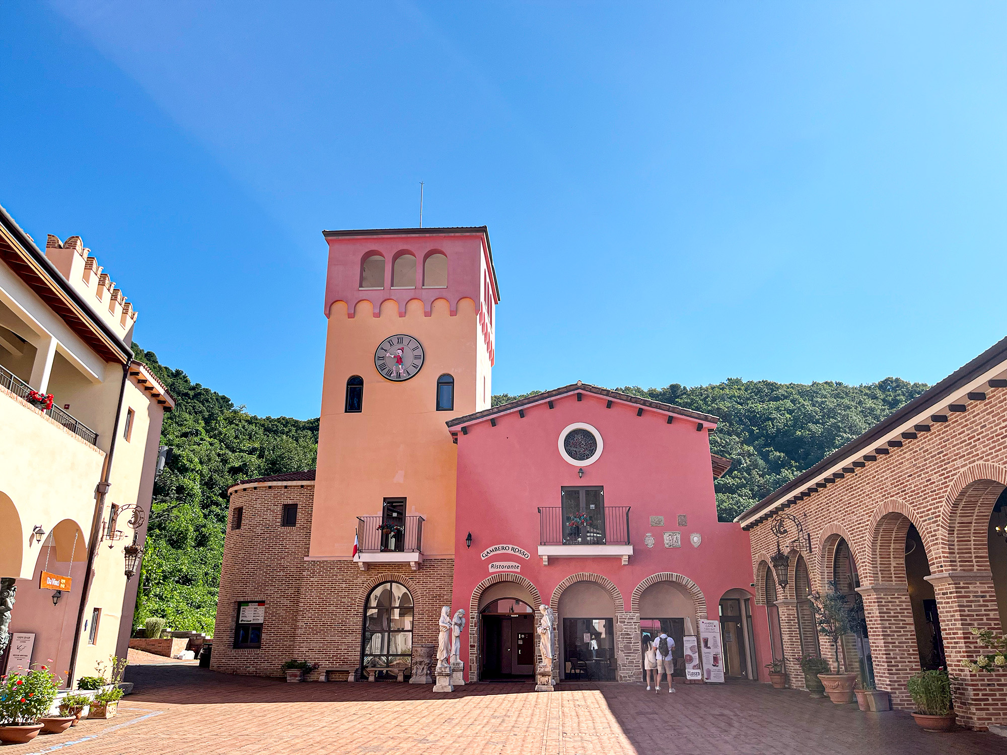 春川(チュンチョン) 南怡島(ナミソム)・晨静樹木園(アチムゴヨ)・プチフランス & イタリア村 バスツアー(ソウル発)